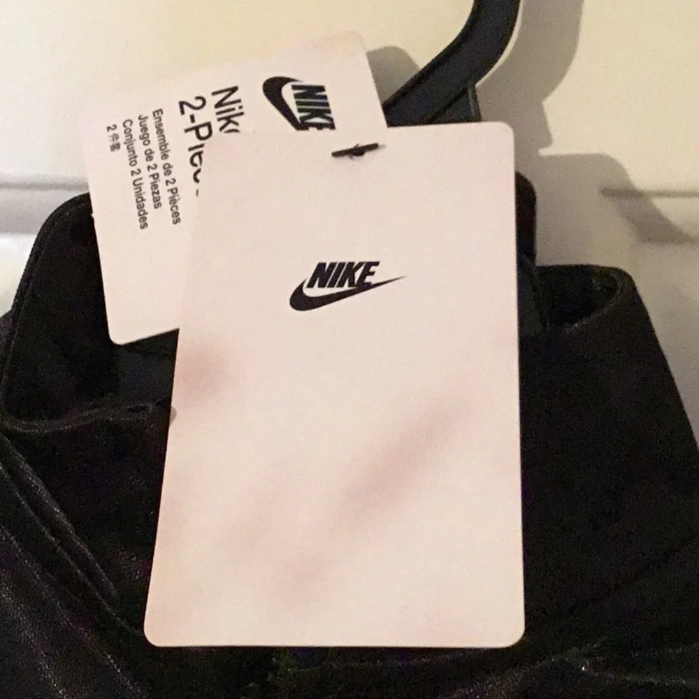 Nike 2- Piece Set